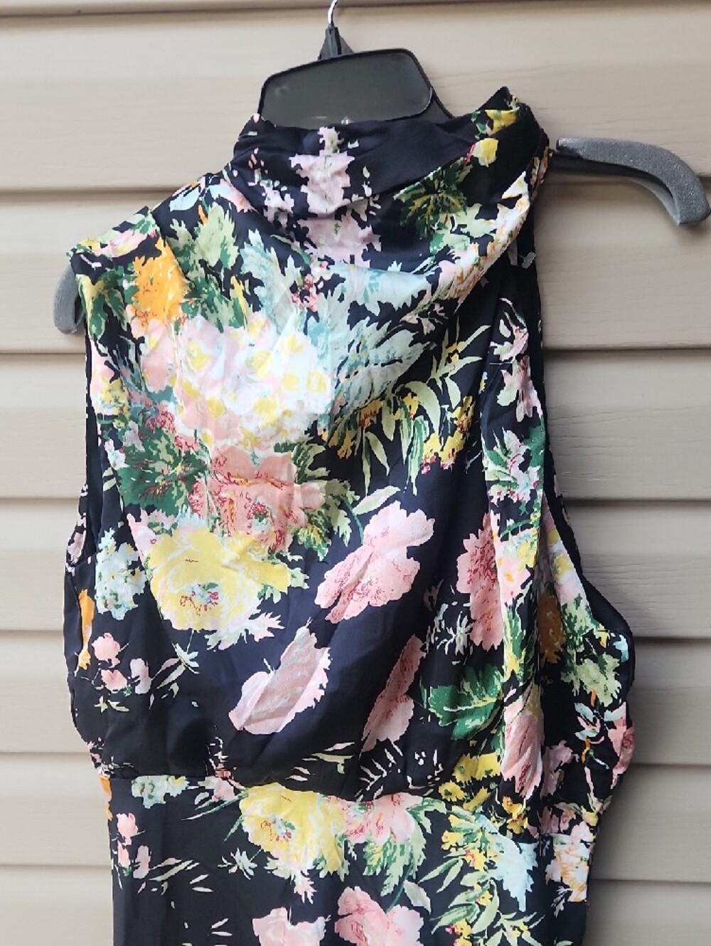 Petal & Pup Black Floral Funnel Neck Satin Midi Dress NWOT Sz XL - Picture 5 of 8